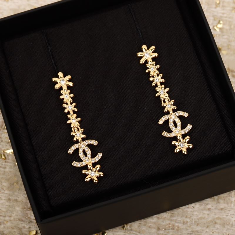 Ch*el brooches